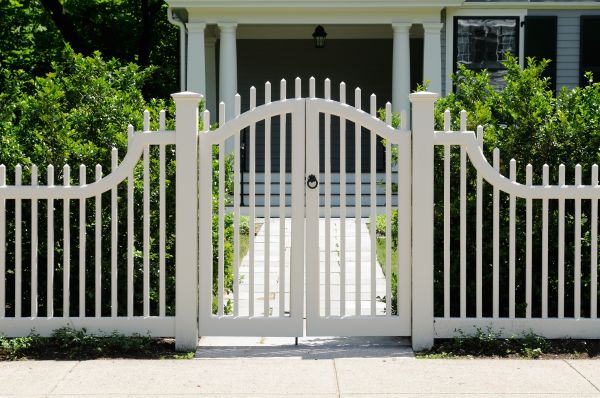 Gate Hinge Replacement in Cartersville